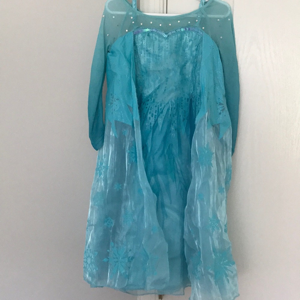 Disney Frozen Elsa dress size 4